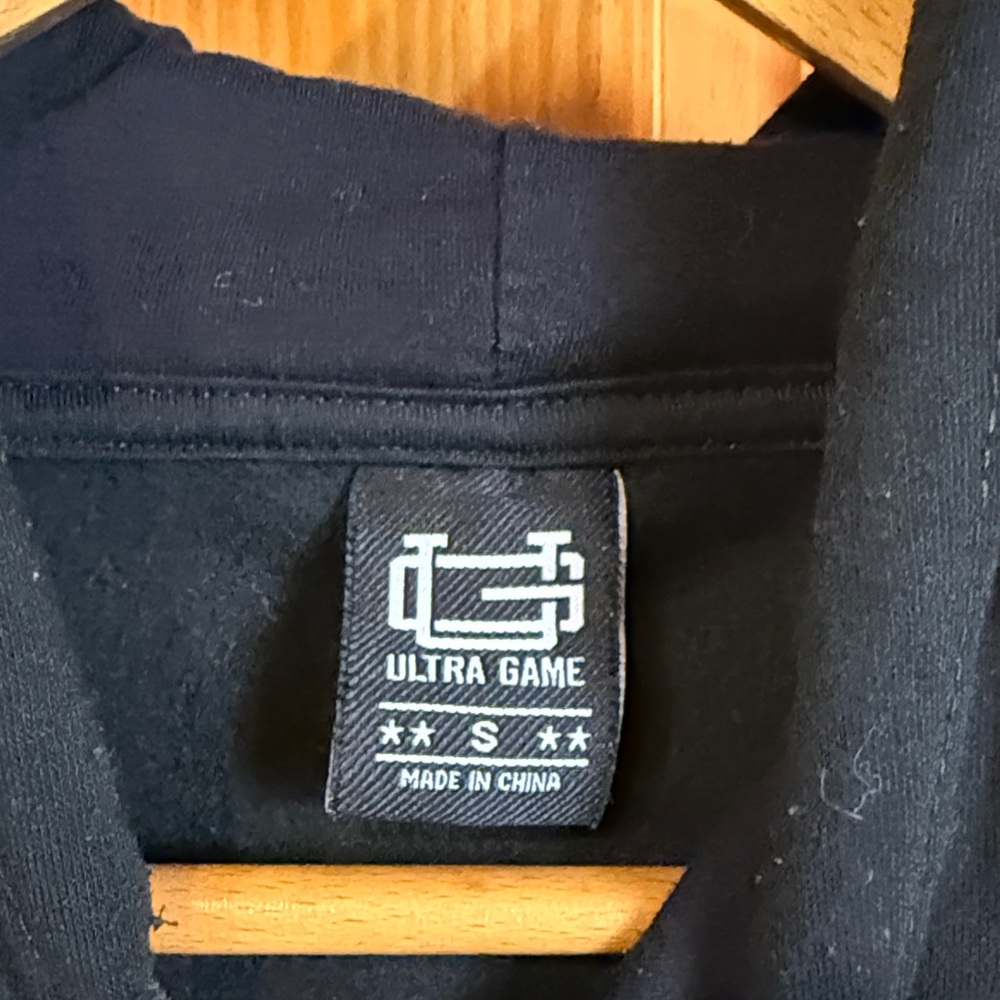 Men's Black NBA Team Logo Hoodie - Picture 2 of 6